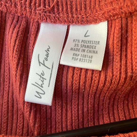 White fawn textured square neck girls tee - Picture 3 of 3